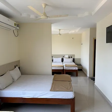 Bhanu Residency Tirupati Exterior photo