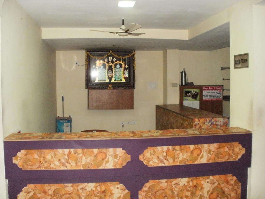 Lodge Bhanu Residency Tirupati